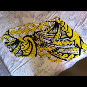 Missing Polynesia One Shoulder Top